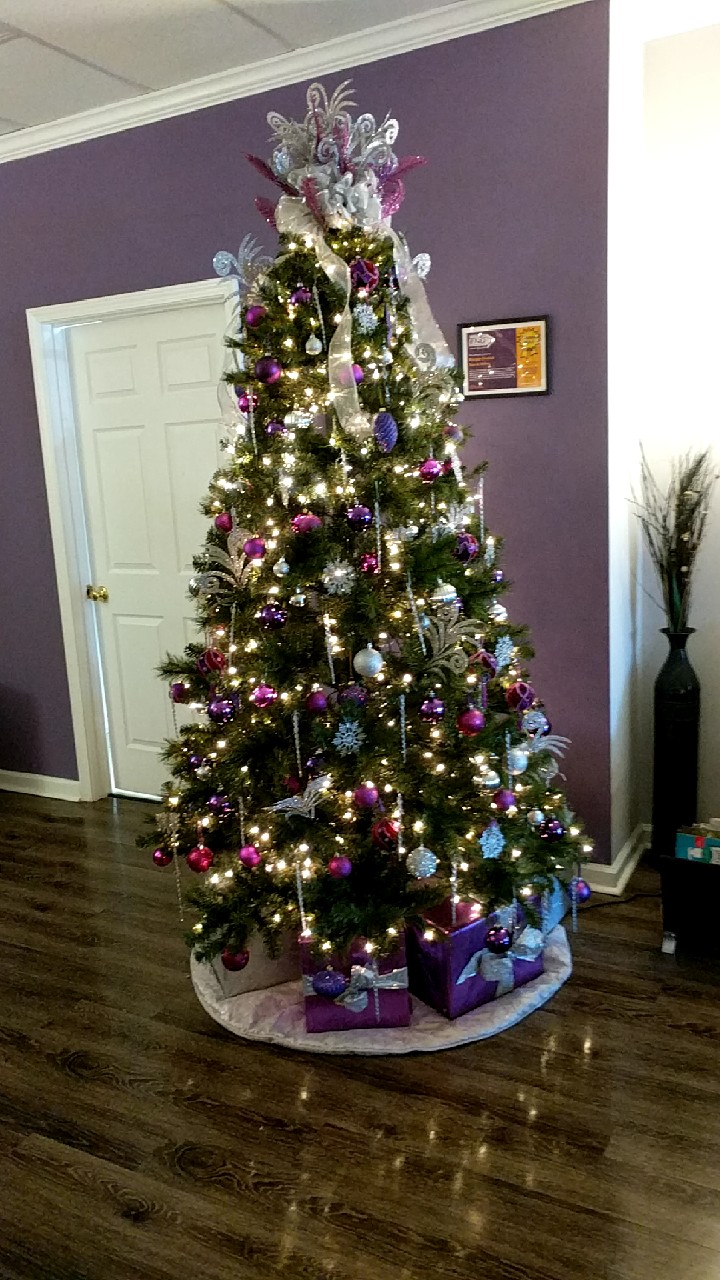 Purple Orchid Spa & Salon nail photo 1